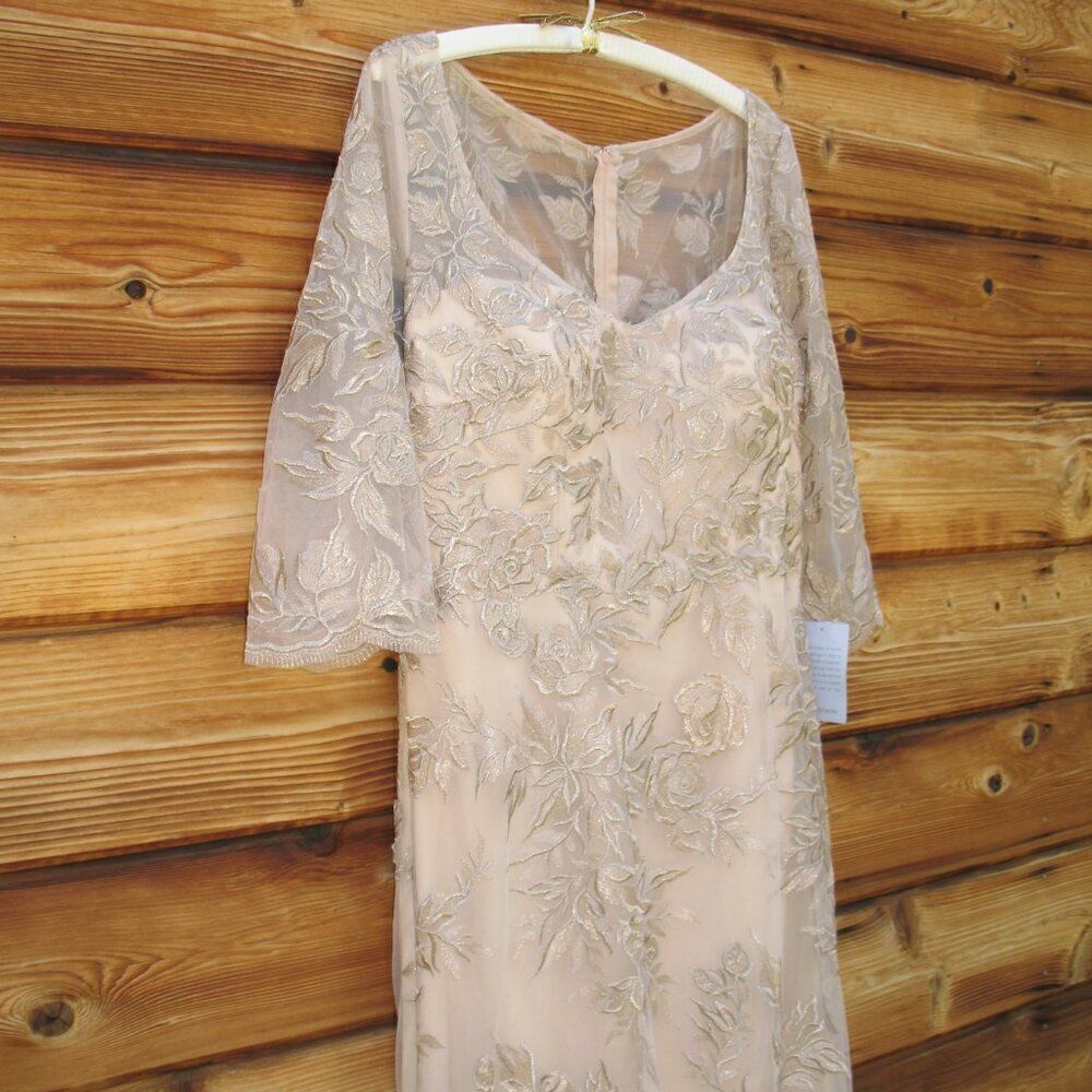 La Femme Women’s Floral Embroidered Mesh A-Line Gown Dress - Picture 7 of 16